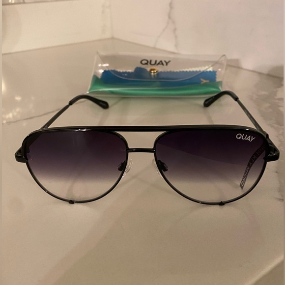 COPY - NWT Quay Australia High Key Micro 126 Black Fade lenses Aviator Sunglas… - Picture 8 of 13